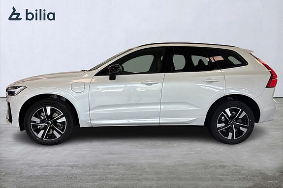 Volvo XC60 3 of 22