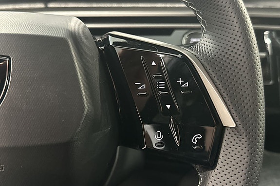 Peugeot 5008 11 of 15