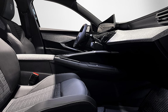 Peugeot 3008 8 of 14
