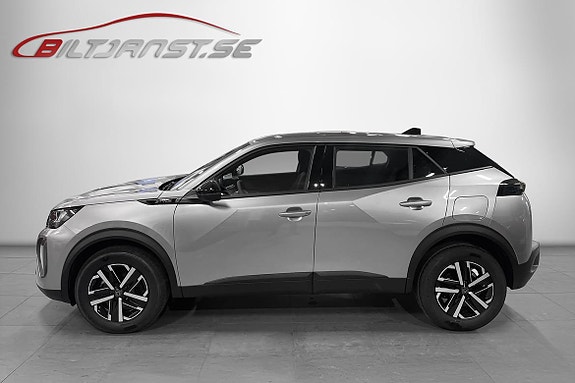 Peugeot 2008 2 of 5