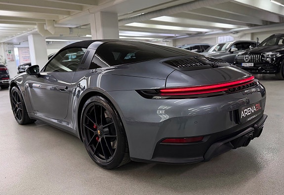 Porsche 911 Targa 4 GTS 5 of 5