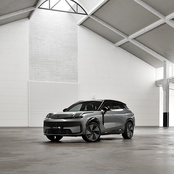 Lynk & Co 08 2 of 5