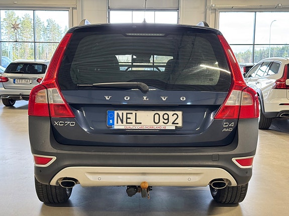 Volvo XC70 5 of 5