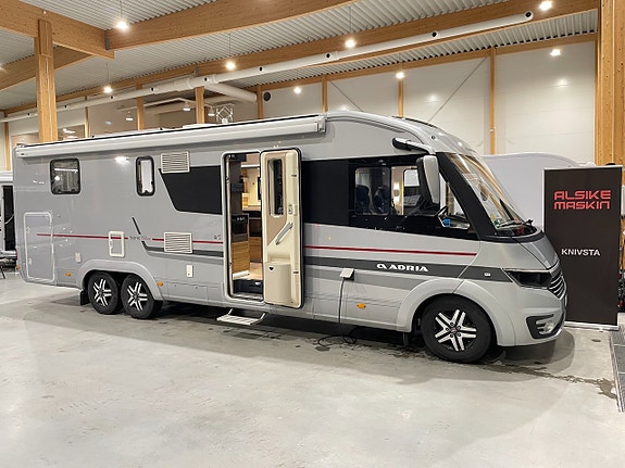 Adria Sonic Supreme 810 SC/Hyd-stöd/AC bodel/Solcell/Drag/Automat180hk