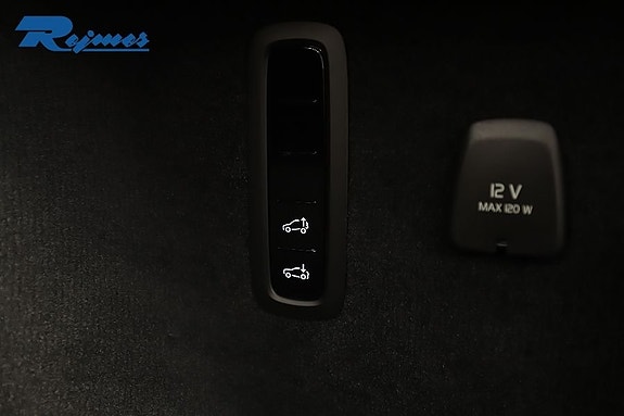 Volvo ES90 18 of 25