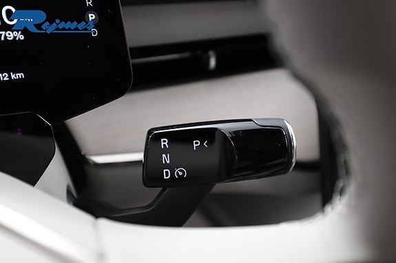 Volvo ES90 25 of 25