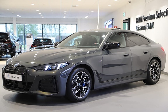 BMW i4 2 of 5