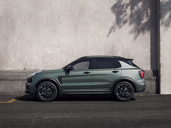 Lynk & Co 01 2 of 6