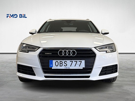 Audi A4 3 of 27