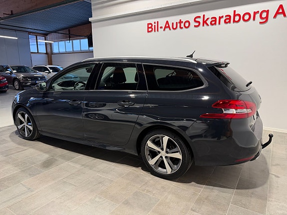 Peugeot 308 3 of 16