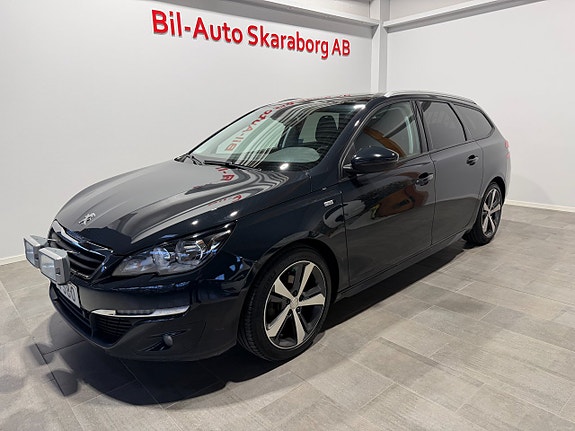 Peugeot 308 2 of 16
