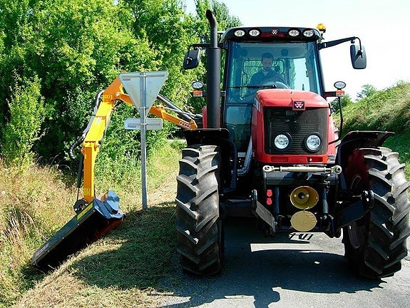 FERRI TKD 560 släntklippare - entreprenad 4 of 5