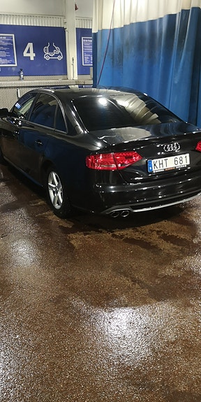 Audi A4 12 of 19