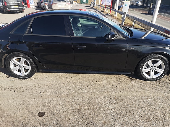 Audi A4 10 of 19