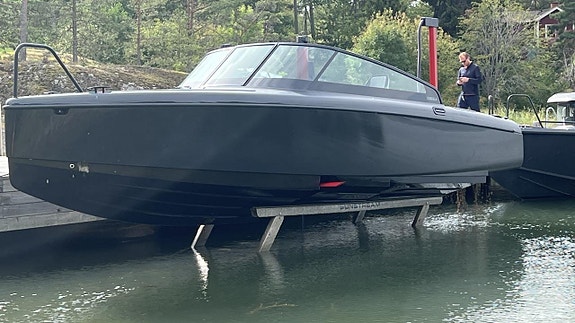 Candela C-8 DC 2024 endast ca 15 timmar