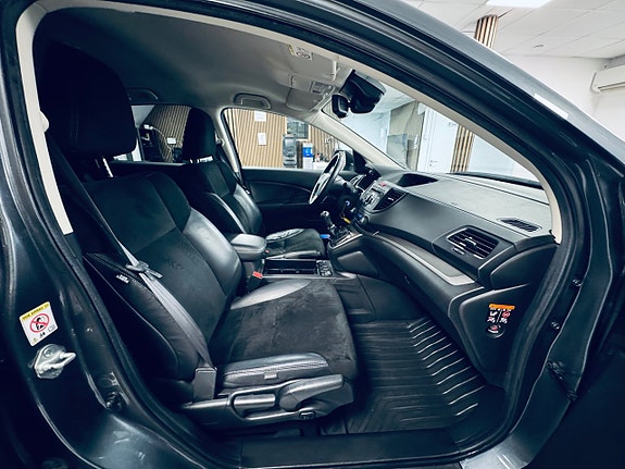 Honda CR-V 17 of 22