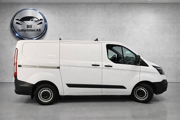 Ford Transit Custom 6 of 8