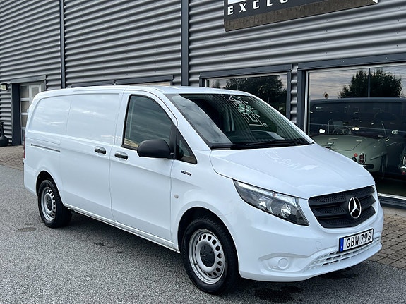 Mercedes-Benz eVito 111 2 of 5