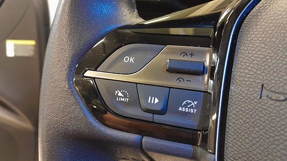 Peugeot 308 14 of 20