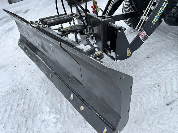 Nytt snöblad hydraulsväng 240cm Trimafäste