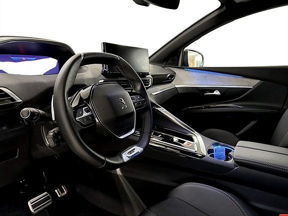 Peugeot 5008 5 of 5
