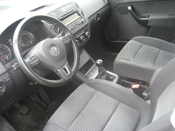 Volkswagen Golf Plus 5 of 16