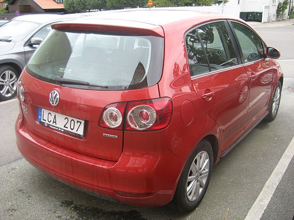 Volkswagen Golf Plus 4 of 16
