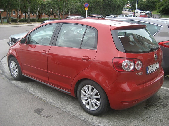 Volkswagen Golf Plus 3 of 16