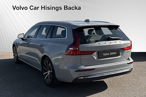 Volvo V60 4 of 5