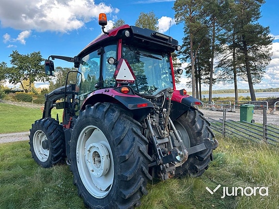Traktor med lastare - Valtra, A134 4 of 30