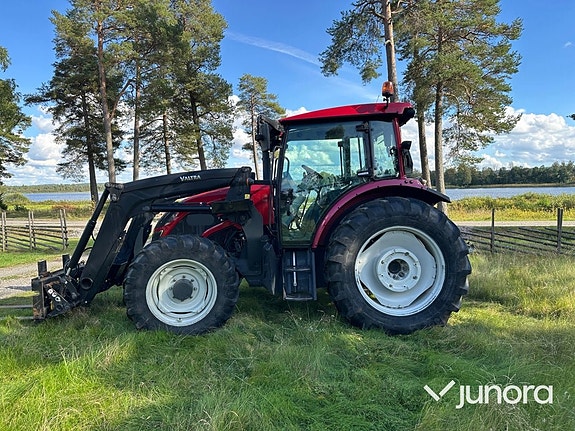 Traktor med lastare - Valtra, A134 3 of 30
