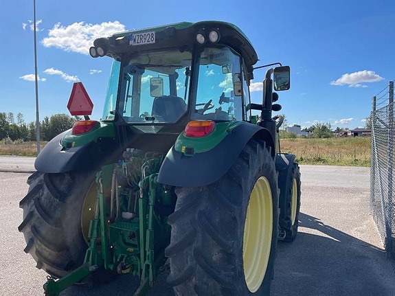 John Deere 6105 MC 5 of 11