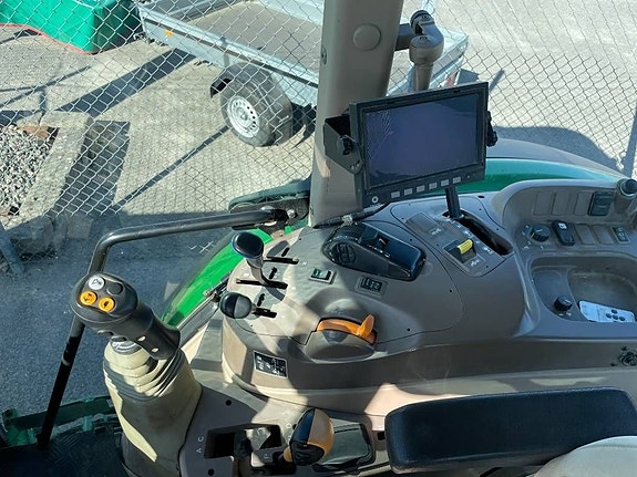 John Deere 6105 MC 10 of 11