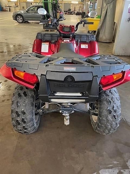 Polaris Forest 850 3 of 5