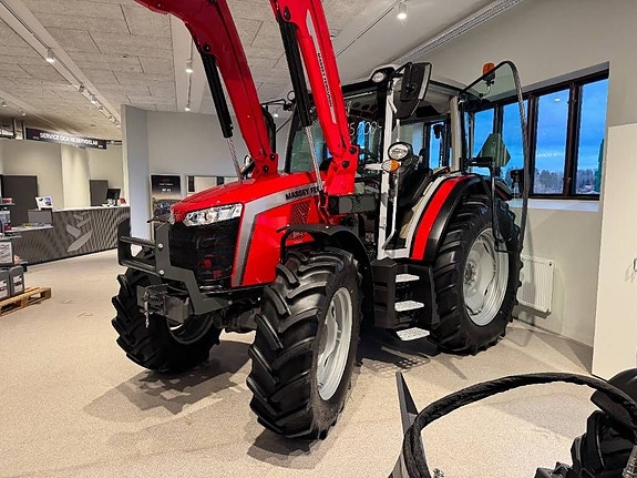 Massey Ferguson 5M 95
