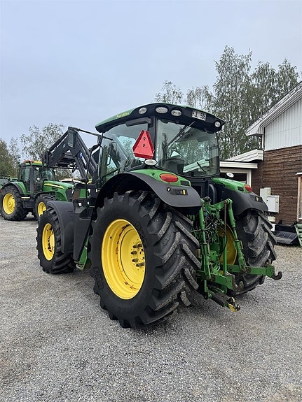 John Deere 6140R med Trima 5.1P-Lastare 4 of 5