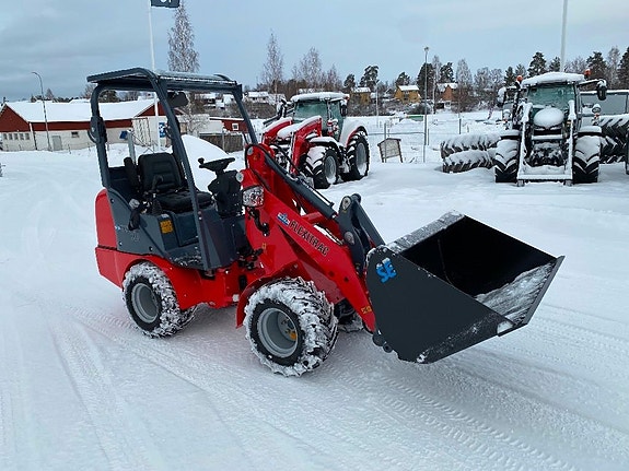 Flexitrac 1126 Kompaktlastare med Snöskopa 2 of 3