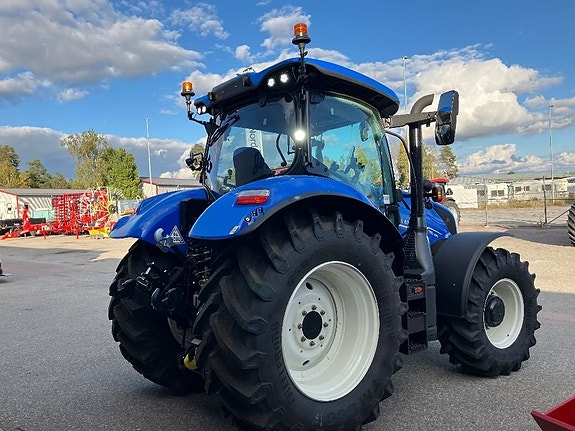 New Holland T6.180 AC Frontlyft&PTO 5 of 11