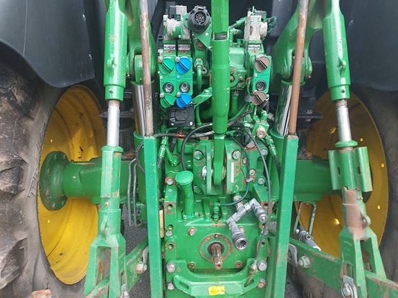 John Deere 6140 R 6 of 6