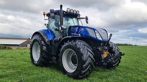 New Holland T 7.315 AC