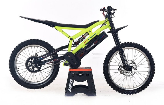 CZ Drill One Enduro Demo - Nytt batteri