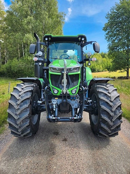 Deutz-Fahr 6135 C TTV 2 of 7