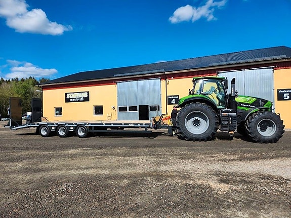 Deutz-Fahr 7250 TTV 2 of 3