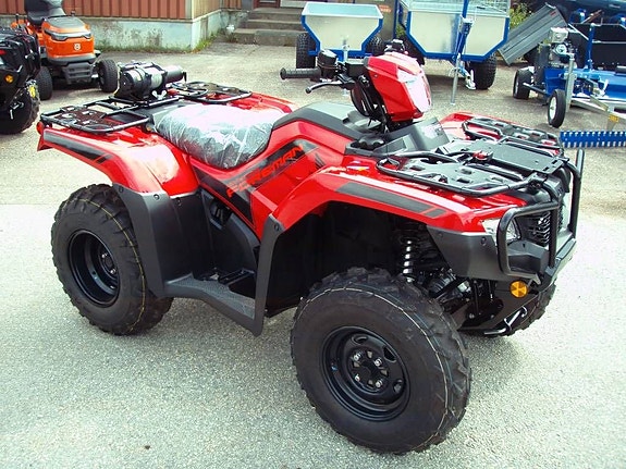 Honda TRX 520 ES Fourman Adventure 2 of 5