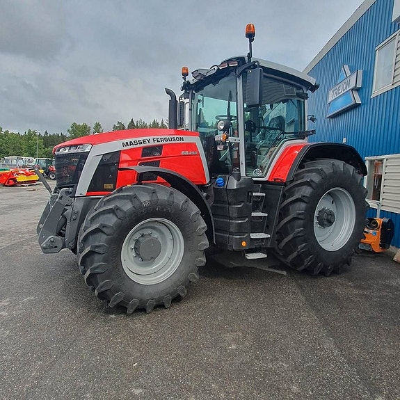 Massey Ferguson 8S.265 Dyna-VT i lager