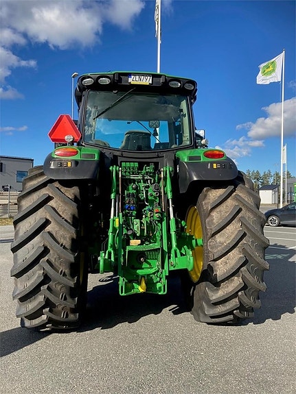 John Deere 6215R 2 of 9