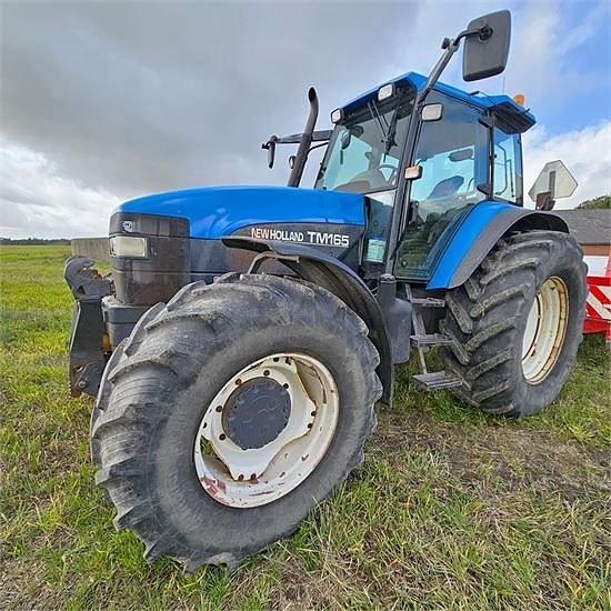 New Holland TM165 2 of 30