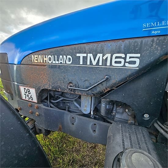 New Holland TM165 20 of 30