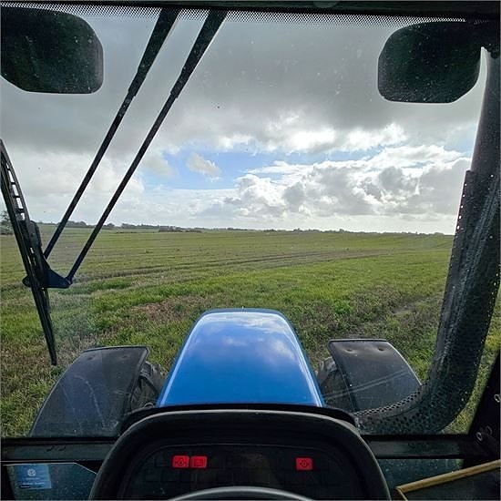 New Holland TM165 16 of 30