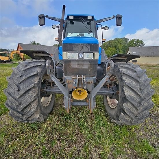 New Holland TM165 7 of 30